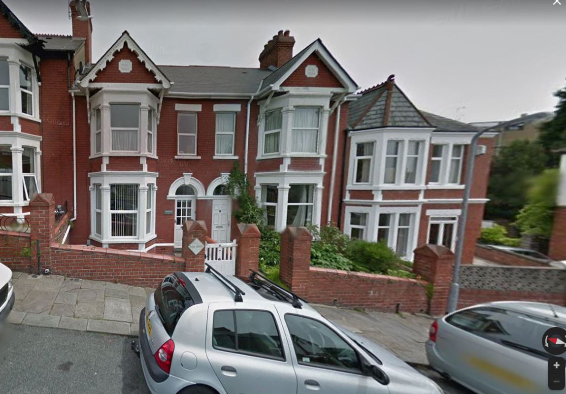 Freehold ground rent in Pontypridd, Mid Glamorgan