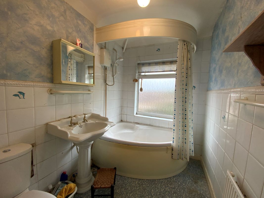 3 bedroom semi detached house in Kings Norton