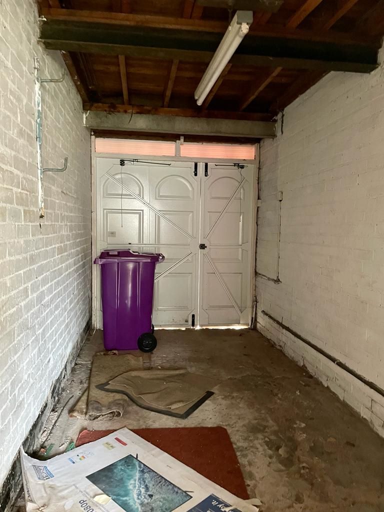 3 bedroom semi detached house in Wolverhampton