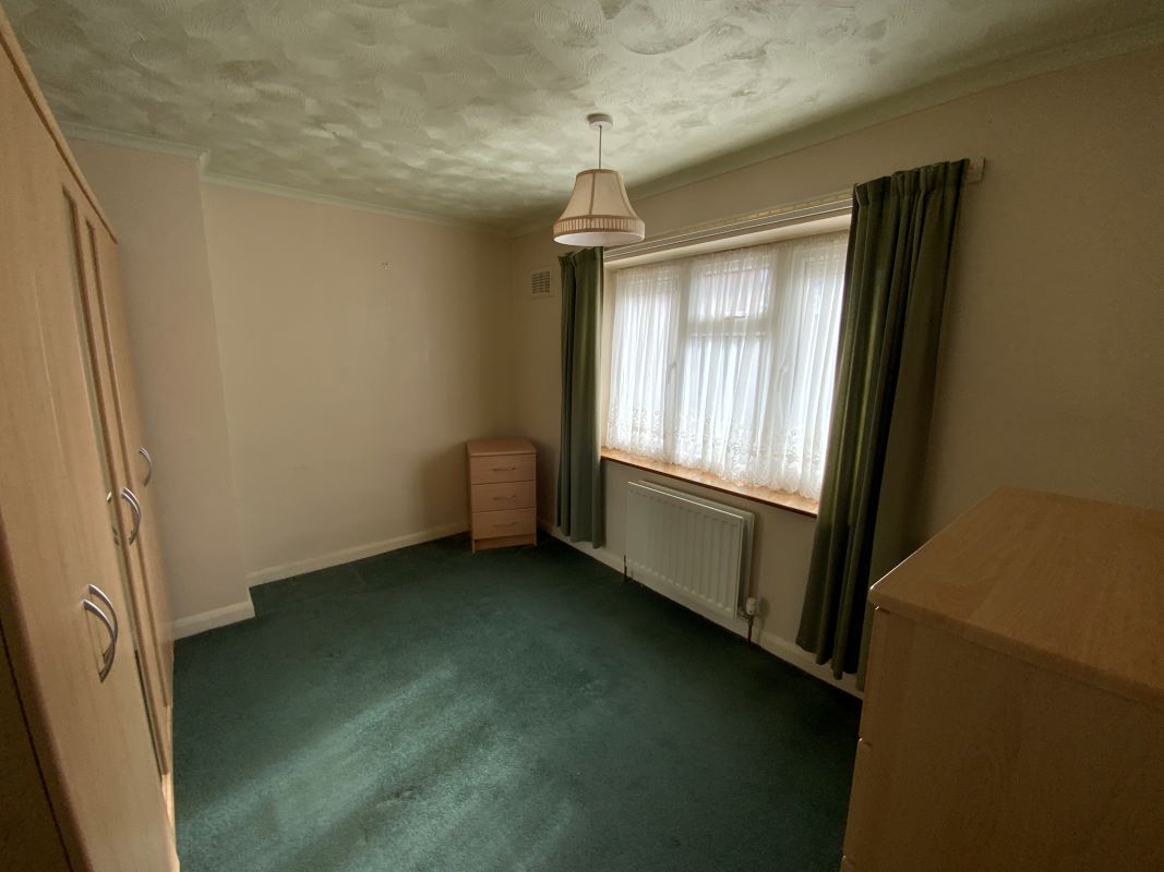3 bedroom semi detached house in Wolverhampton