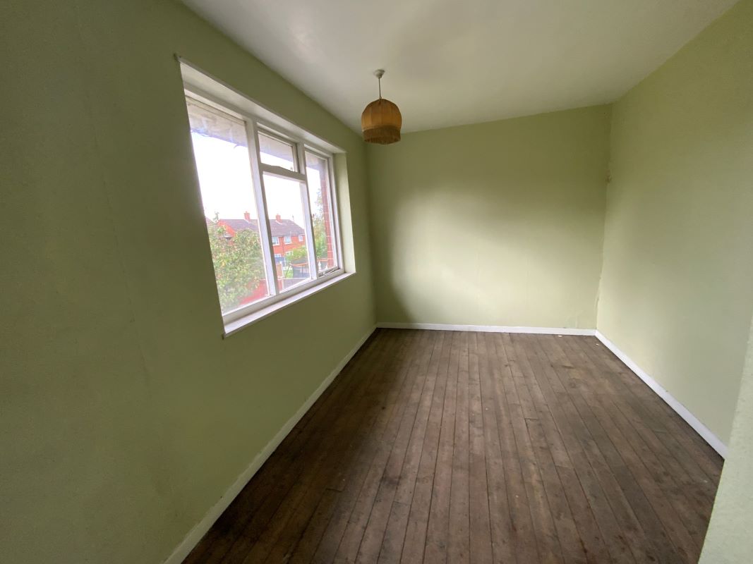 3 bedroom semi detached house in Stoke on Trent