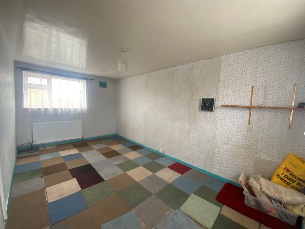 2 bedroom mid terraced house in Nuneaton