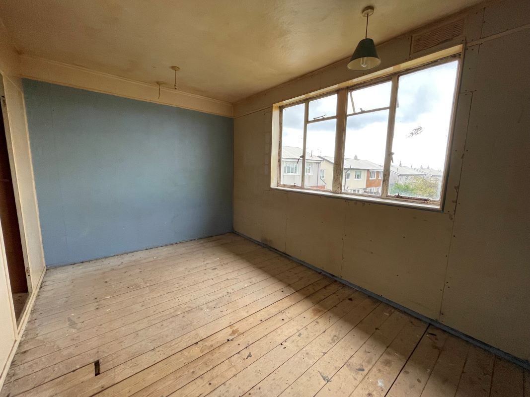 3 bedroom semi detached house in Wolverhampton