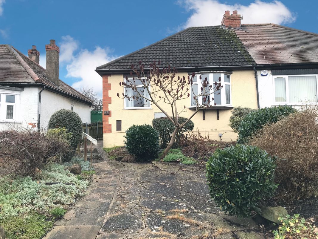 2 bedroom semi detached house in Coseley