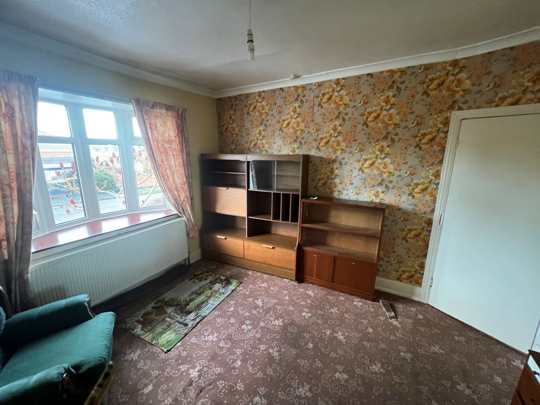 2 bedroom semi detached house in Coseley