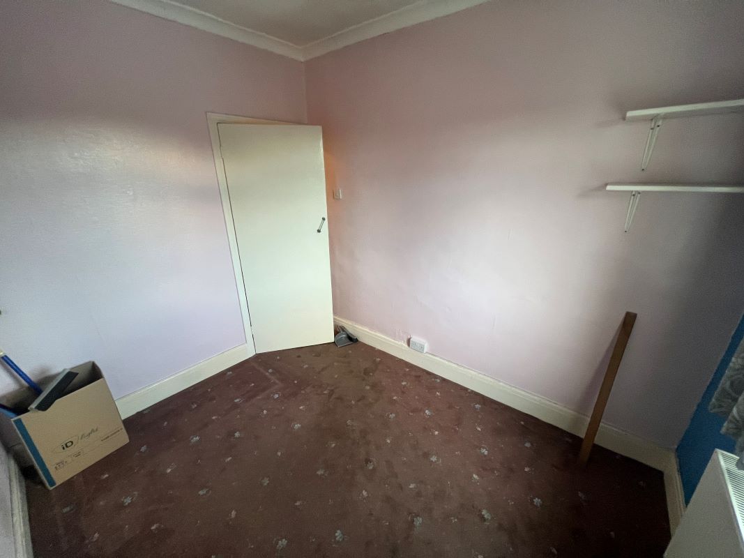 2 bedroom semi detached house in Coseley