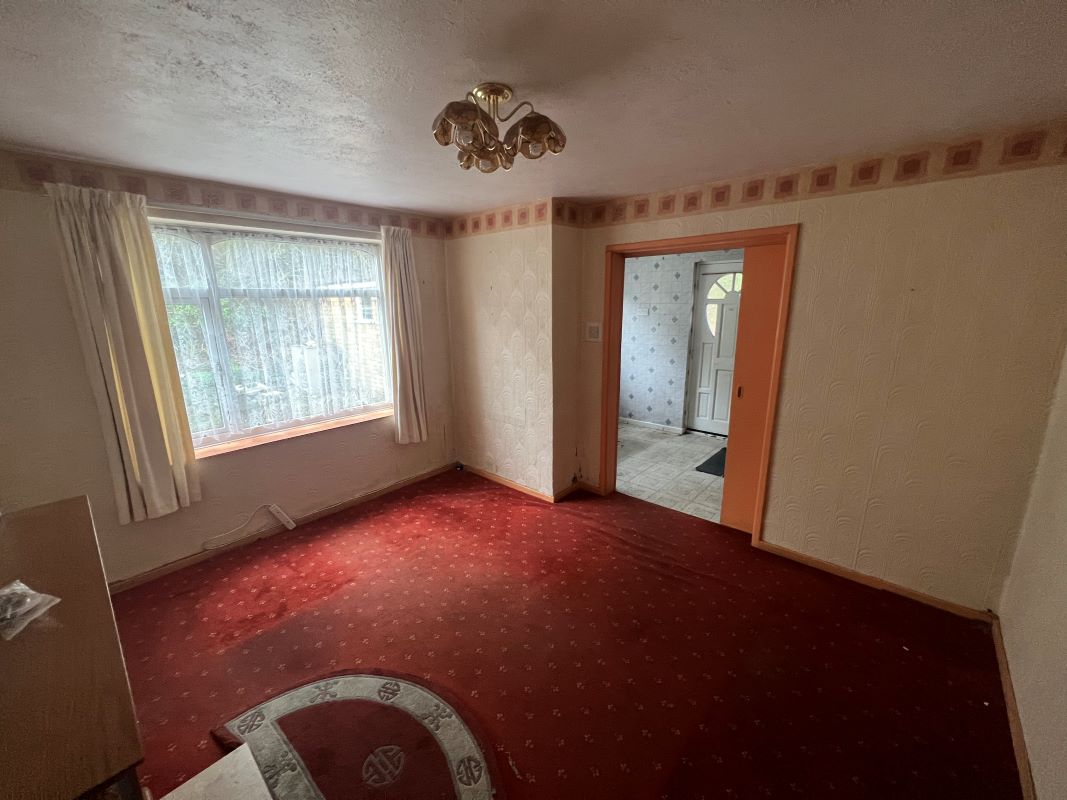 3 bedroom semi detached house in Dudley