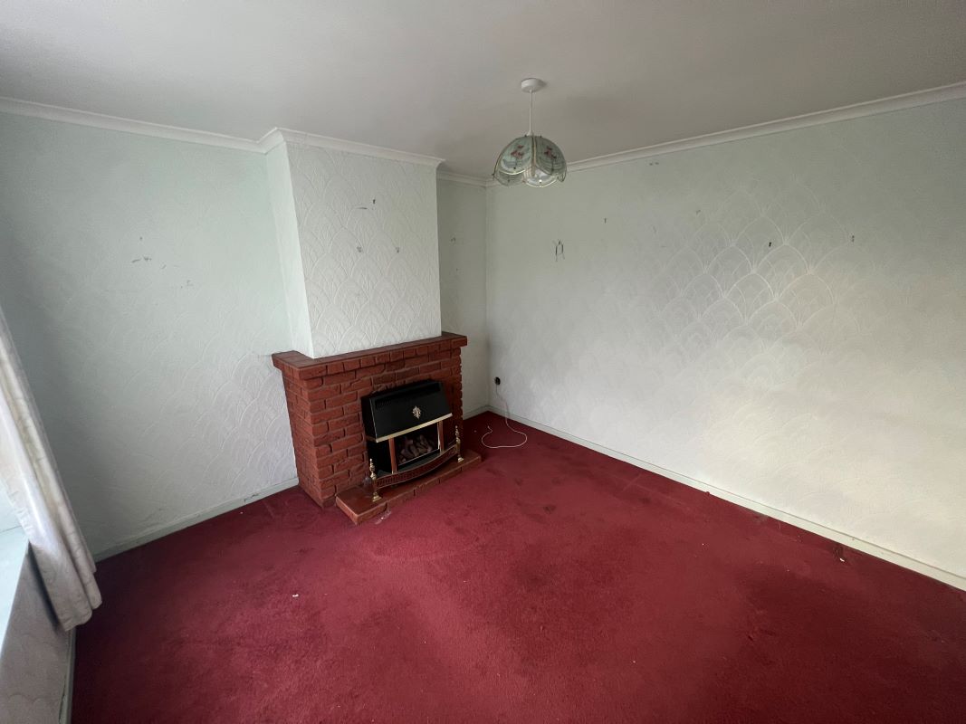 3 bedroom semi detached house in Dudley