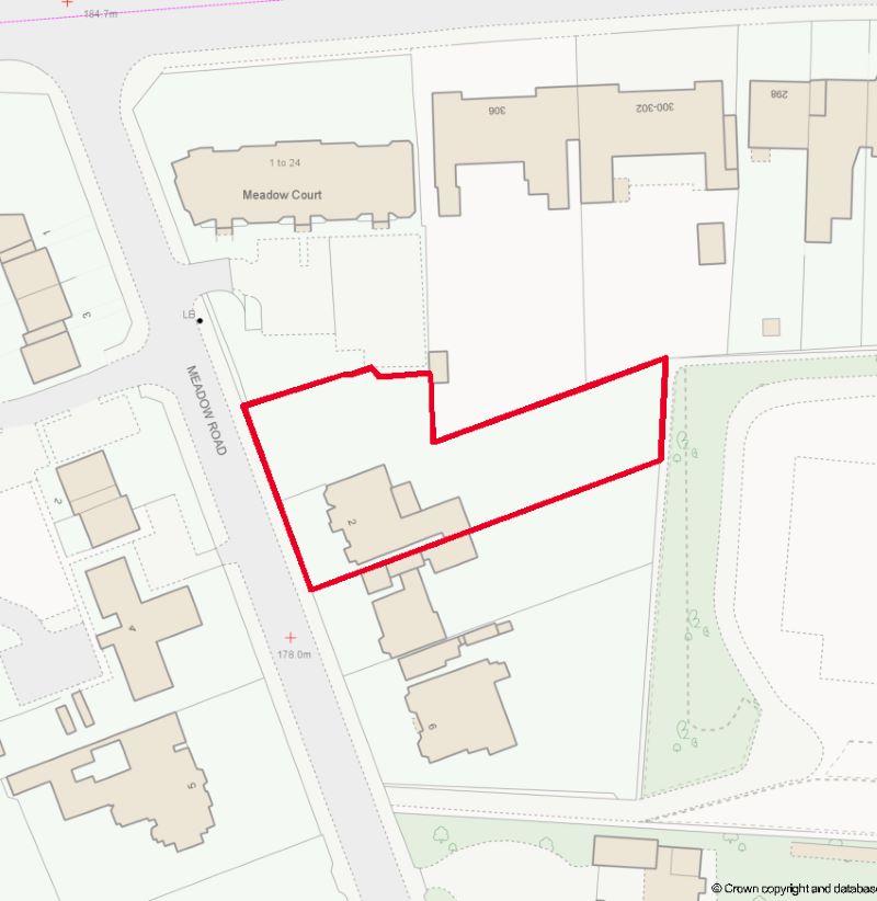 8 bedroom three storey detached house in Harborne