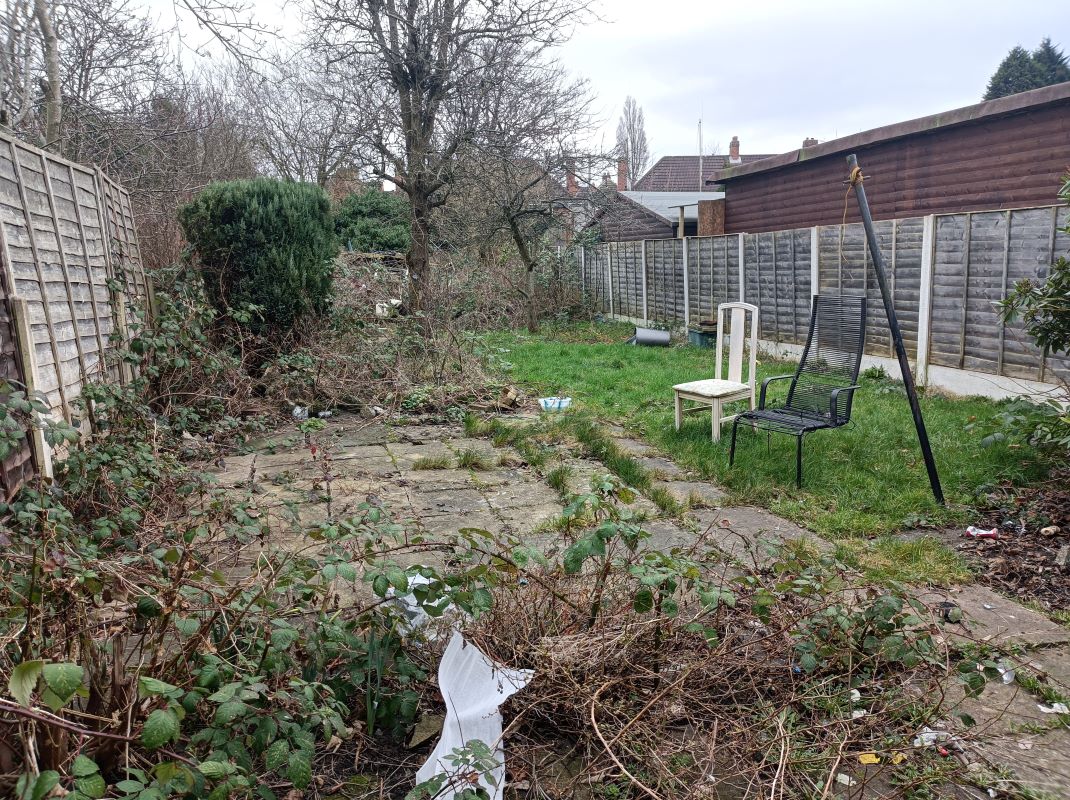 3 bedroom detached house in Walsall