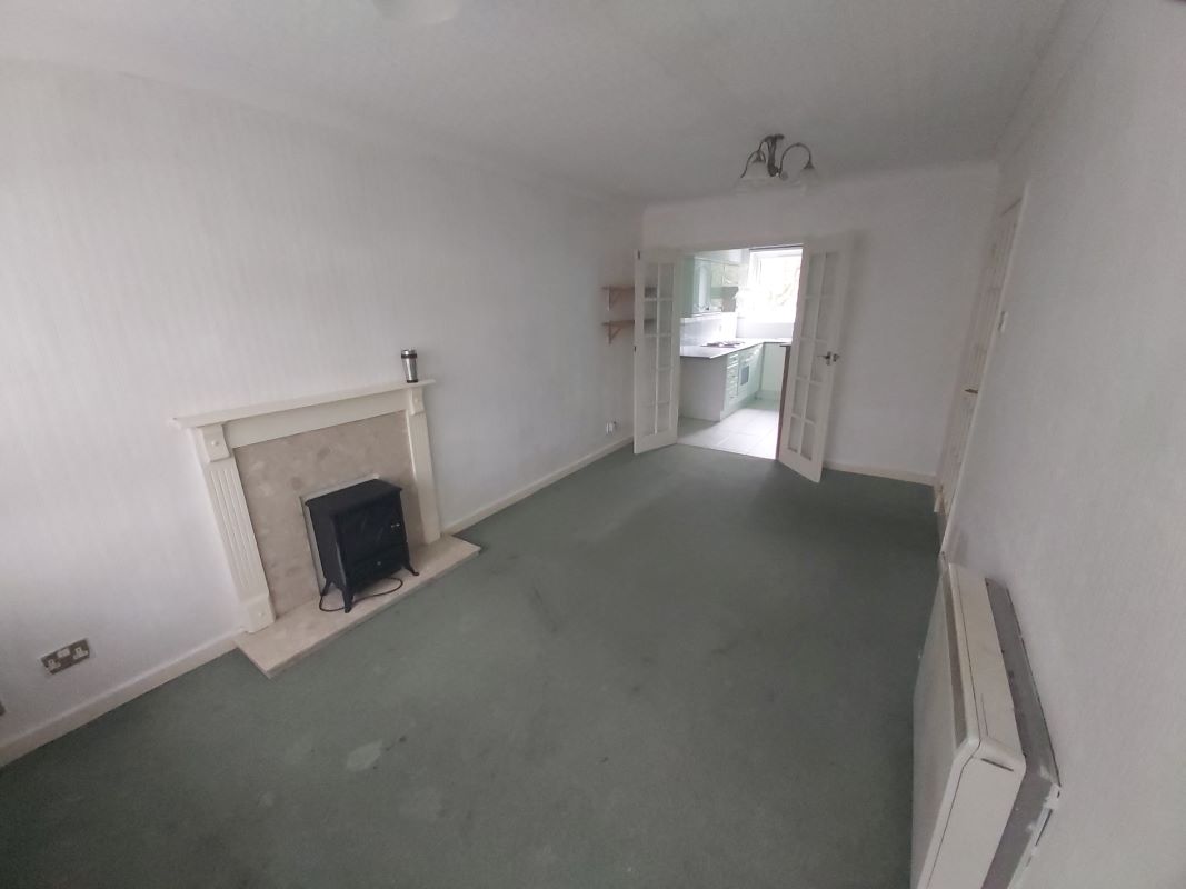 1 bedroom purpose built apartment in Wolverhampton