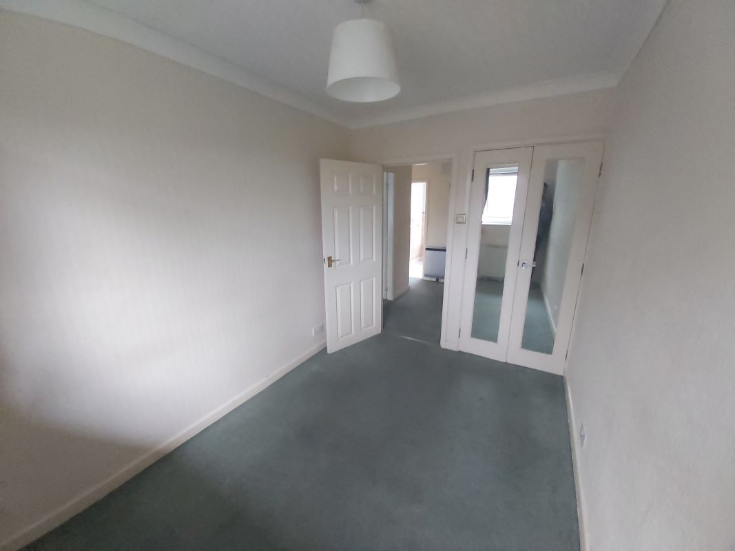 1 bedroom purpose built apartment in Wolverhampton