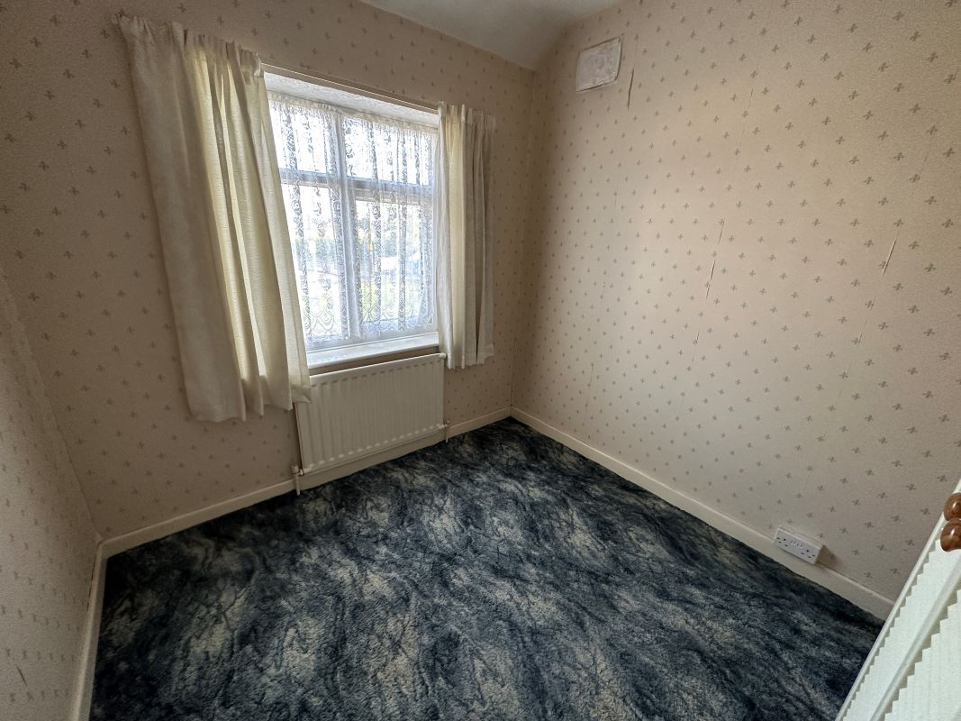 3 bedroom semi detached house in Wolverhampton 