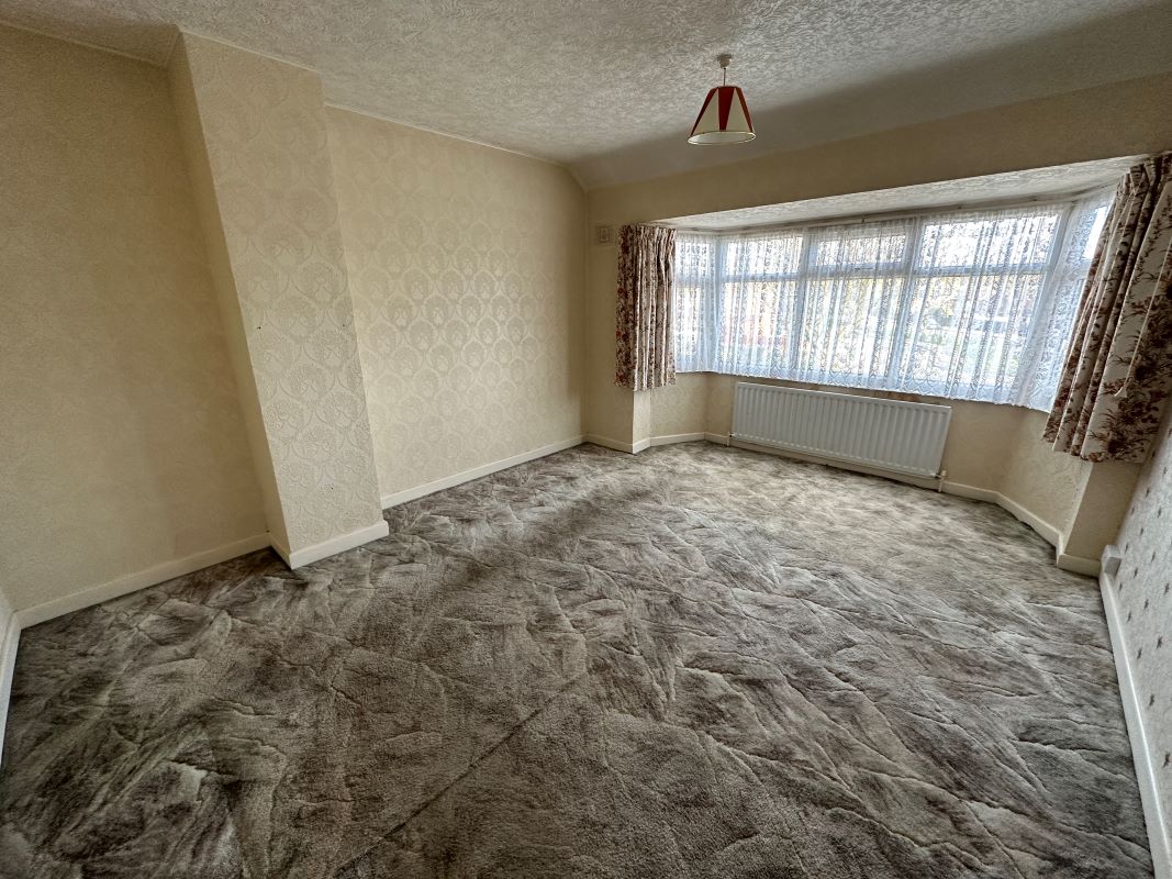 3 bedroom semi detached house in Wolverhampton 