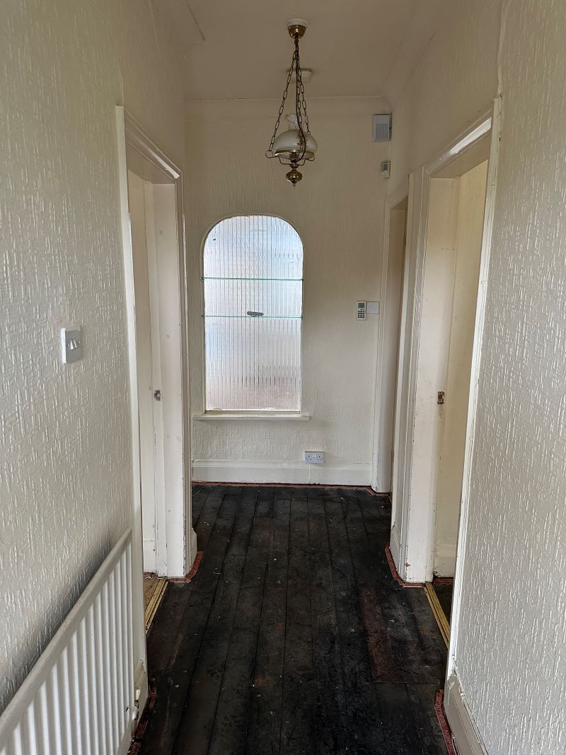 3 bedroom dormer bungalow in Wolverhampton