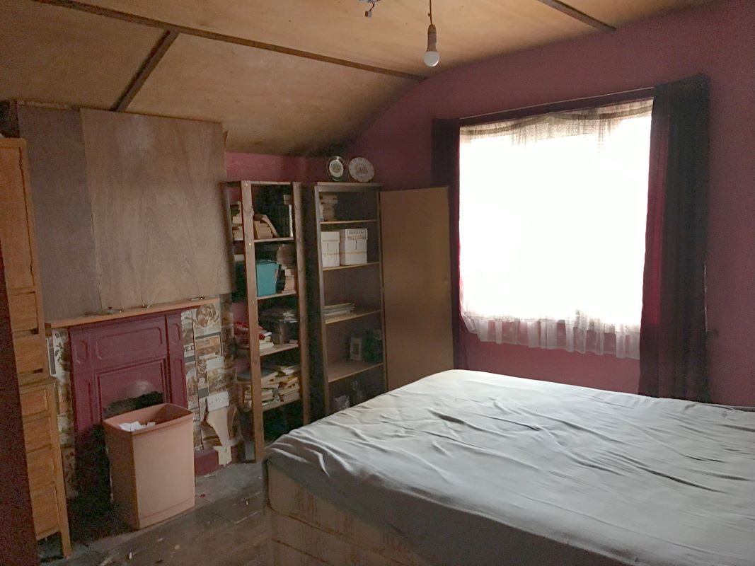 3 bedroom detached house in Penn Fields 