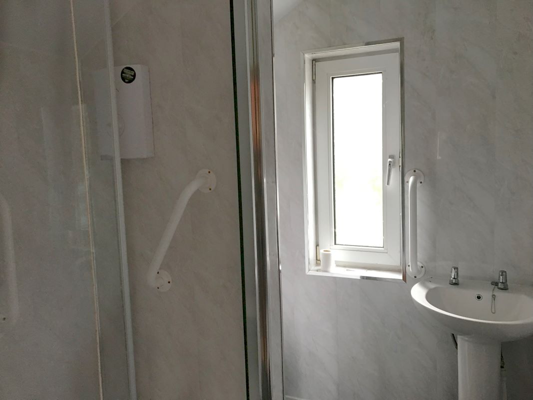 3 bedroom detached house in Penn Fields 