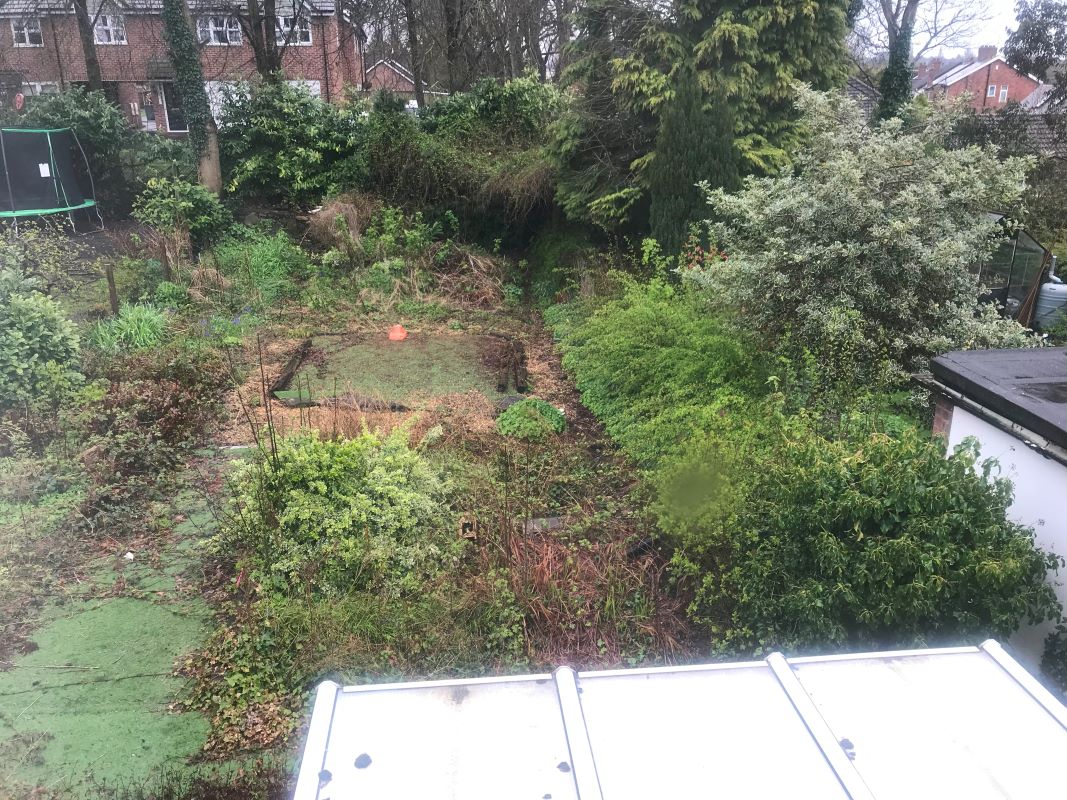 3 bedroom detached house in Penn Fields 