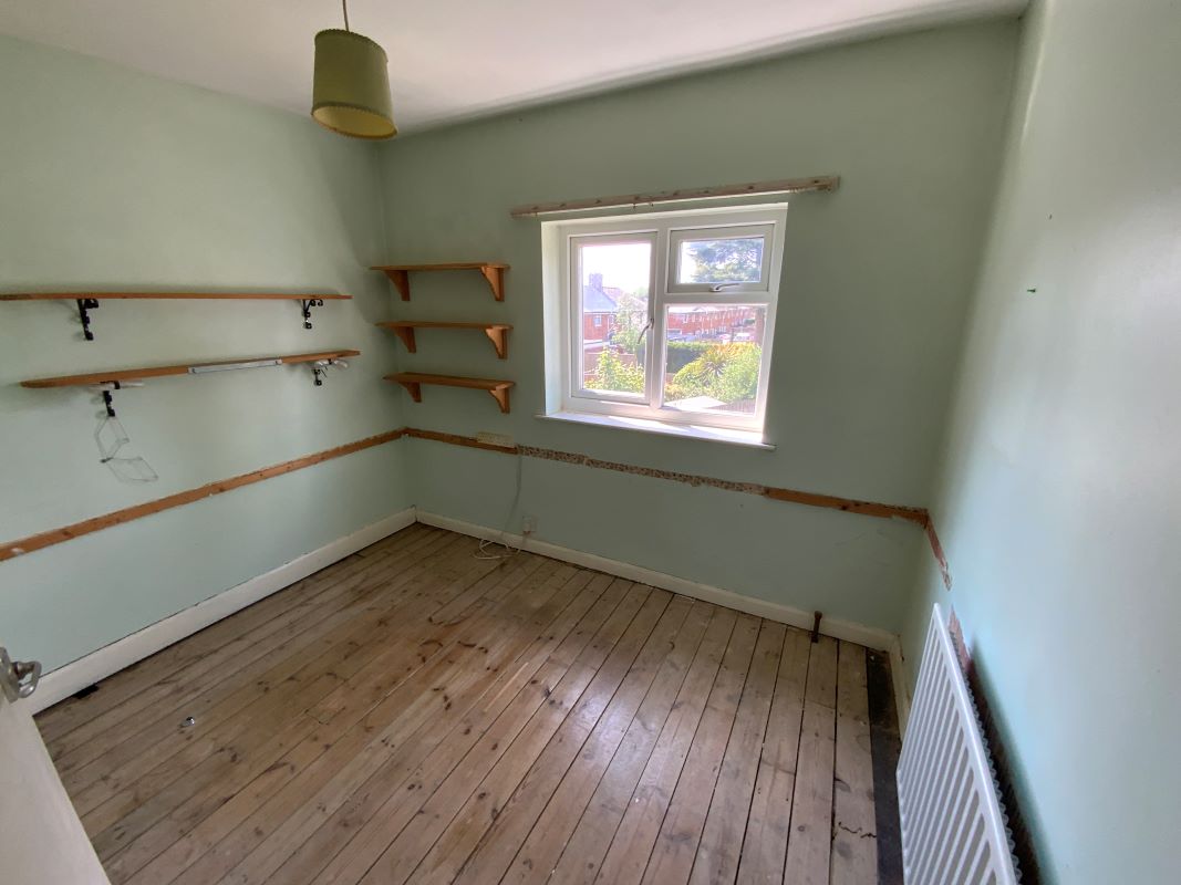 3 bedroom semi detached house in Walsall