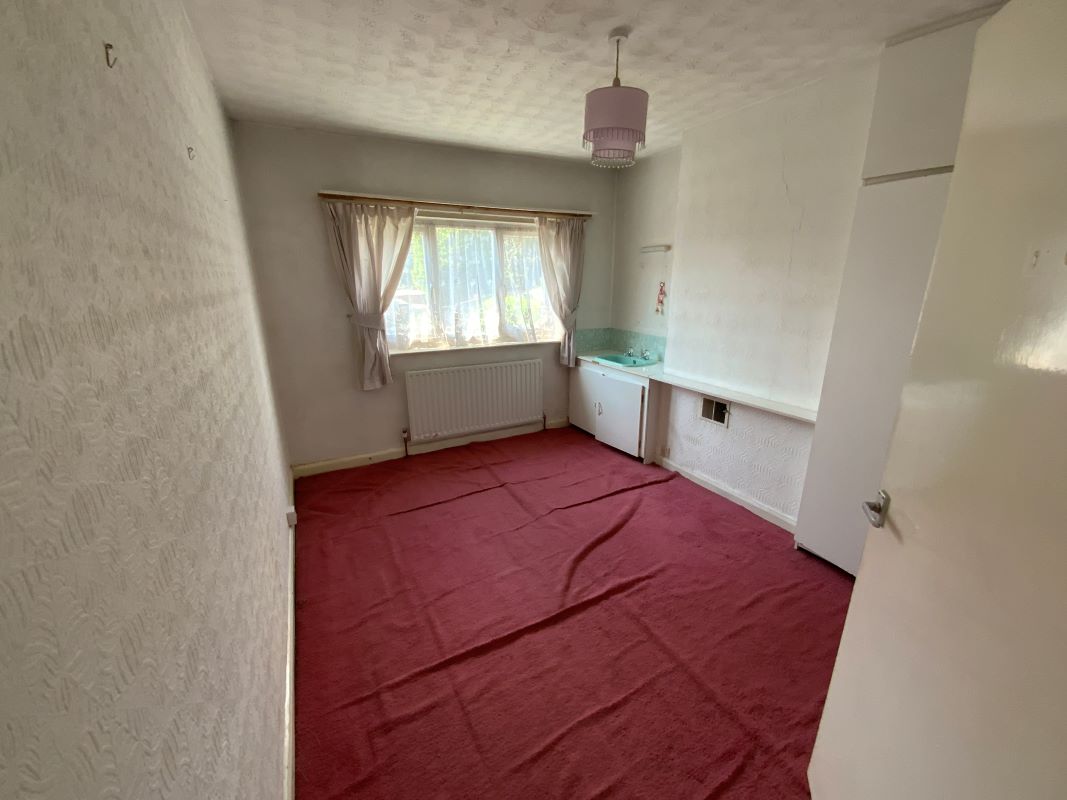 3 bedroom semi detached house in Walsall