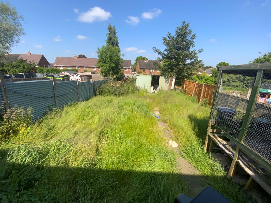 3 bedroom end terraced house in Wolverhampton