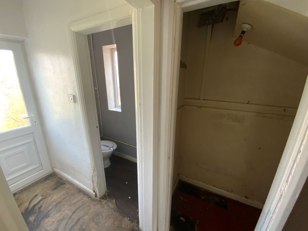 3 bedroom end terraced house in Wolverhampton