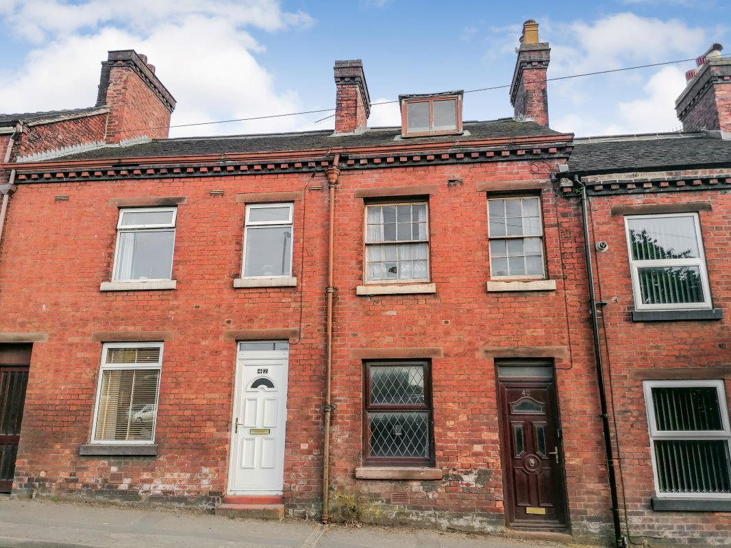 3 bedroom mid terraced house in Leek, Staffs.