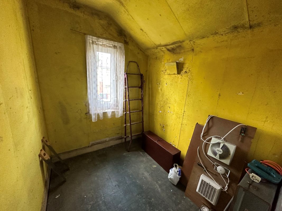 3 bedroom detached house in Wolverhampton