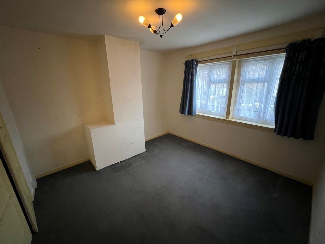 3 bedroom semi detached house in Dudley