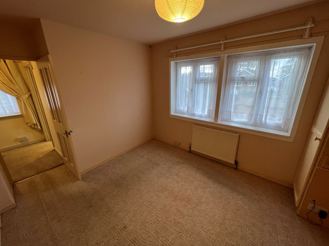3 bedroom semi detached house in Dudley