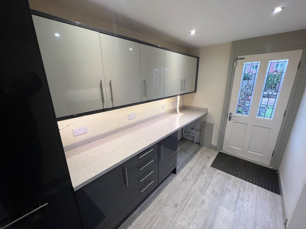 3 bedroom semi detached house in Dudley