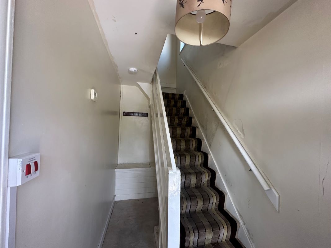 3 bedroom semi detached house in Wolverhampton