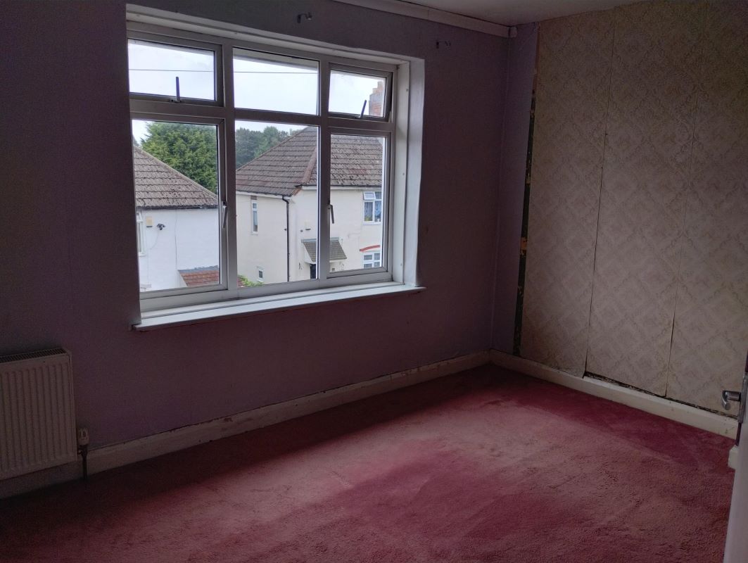 3 bedroom semi detached house in Tividale, Oldbury