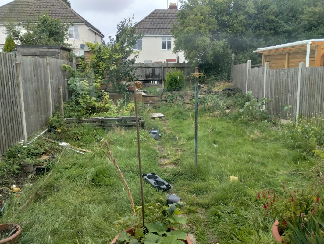 3 bedroom semi detached house in Tividale, Oldbury
