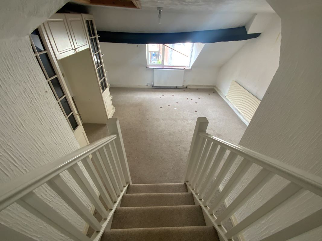 A Hairdressing Shop and Adjoining Living Accommodation in Bridgnorth