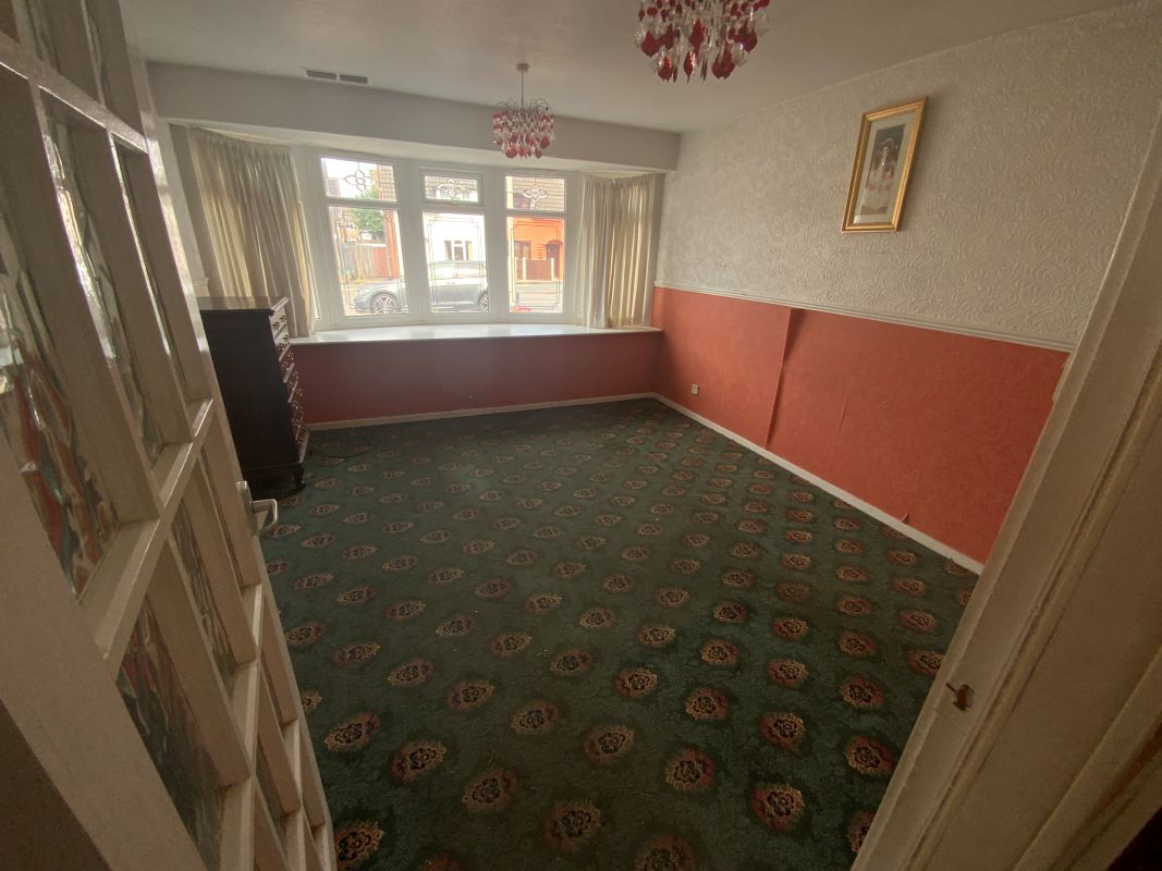 2 bedroom semi detached house in Dudley