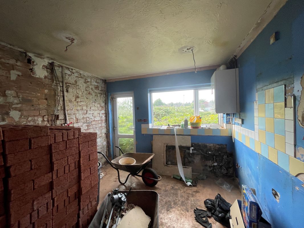 3 bedroom end terraced freehold property in Birmingham