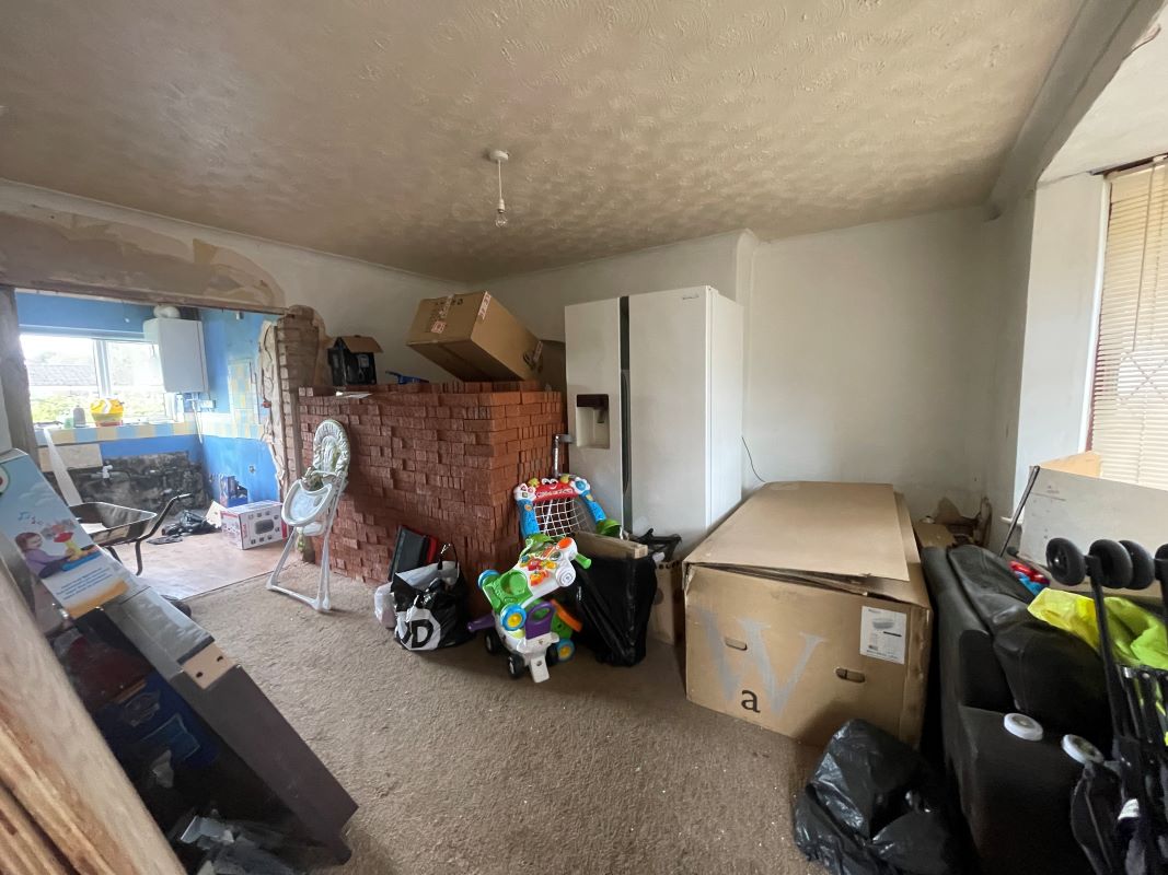 3 bedroom end terraced freehold property in Birmingham