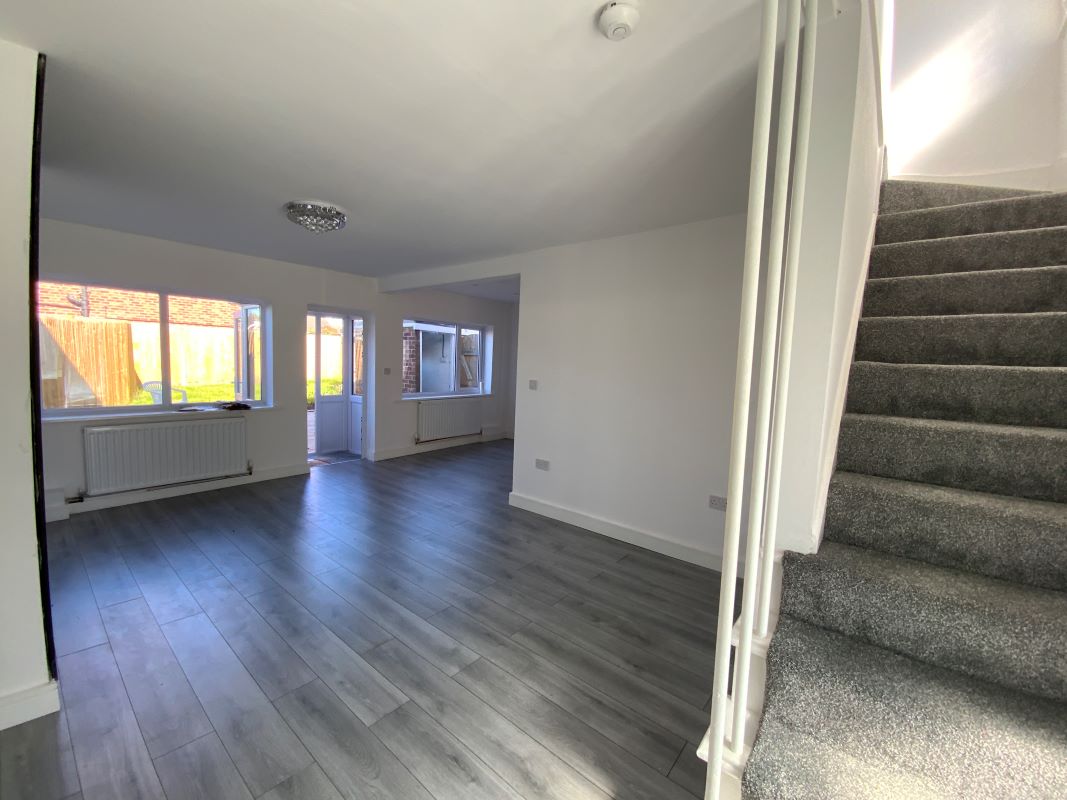 3 bedroom semi detached house in Stafford