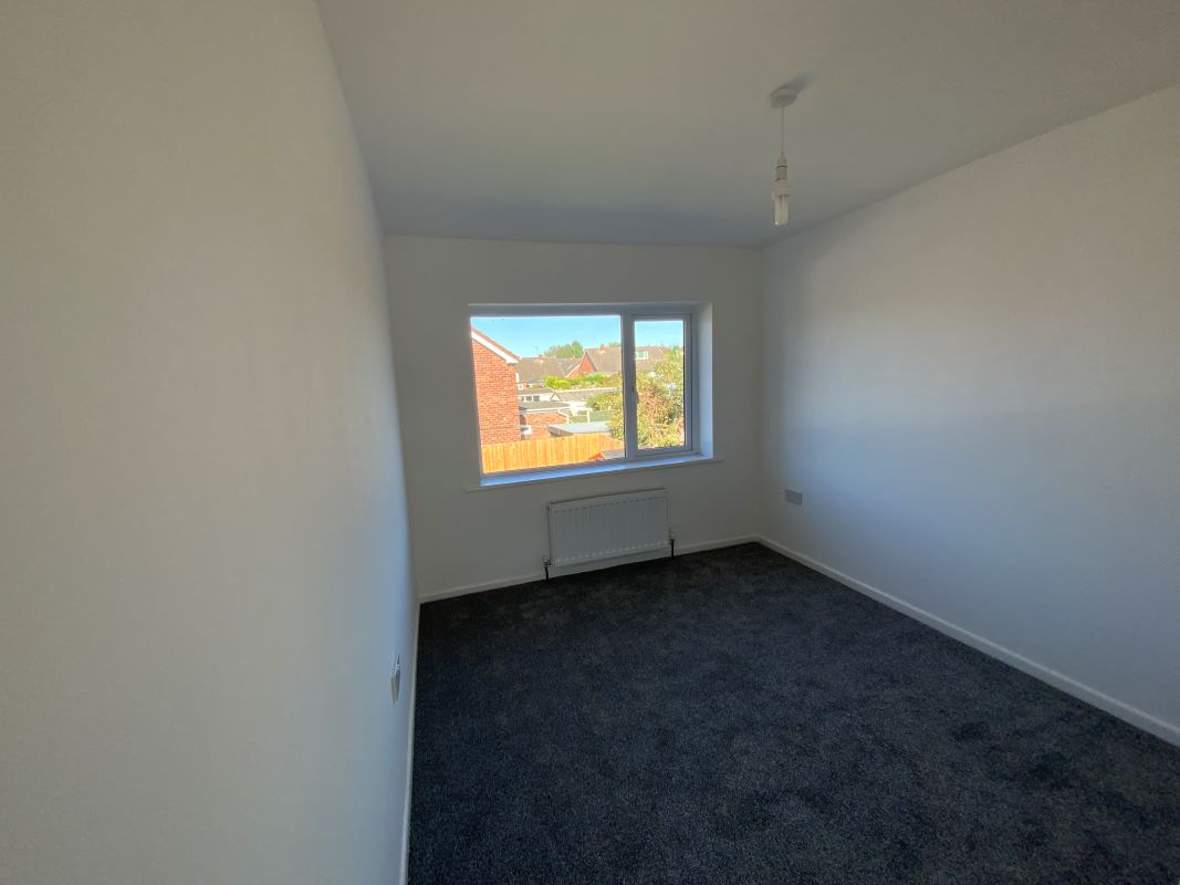 3 bedroom semi detached house in Stafford