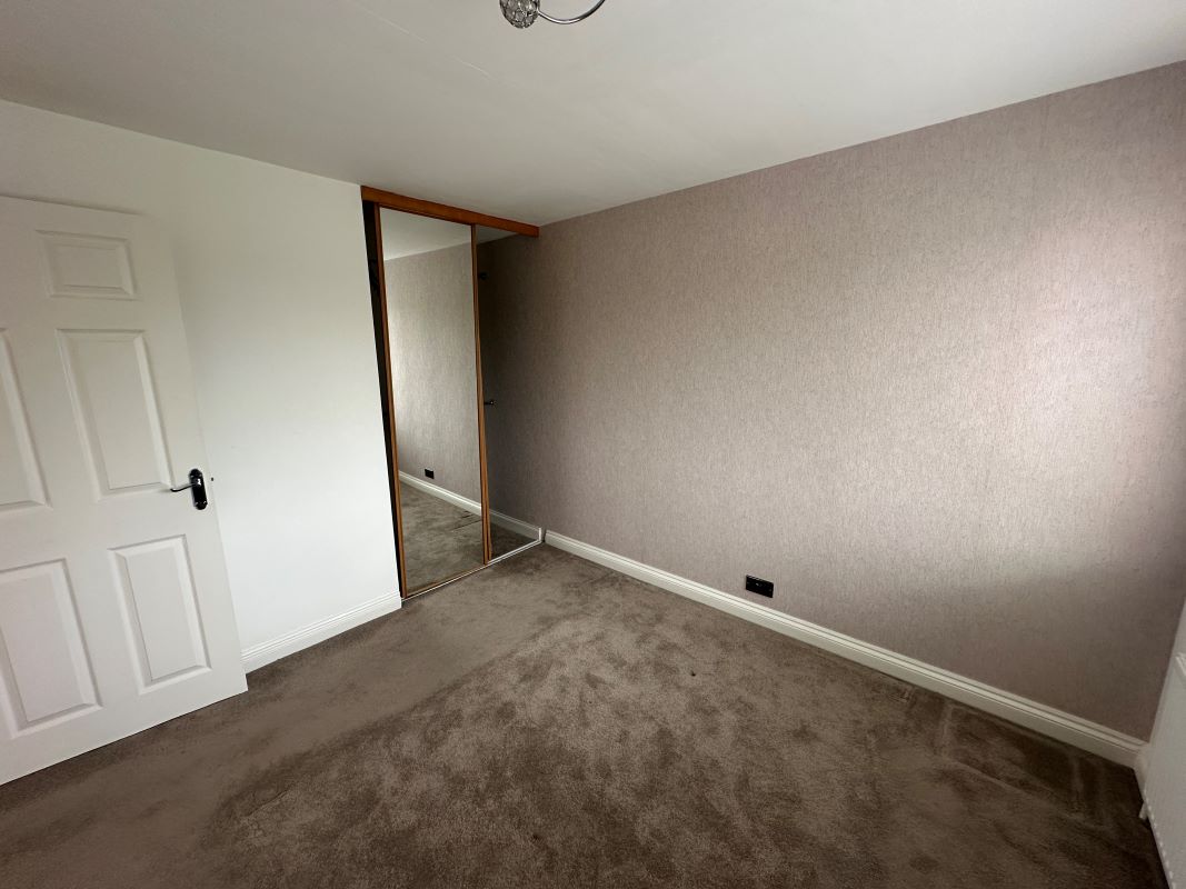 3 bedroom semi detached house in Wolverhampton
