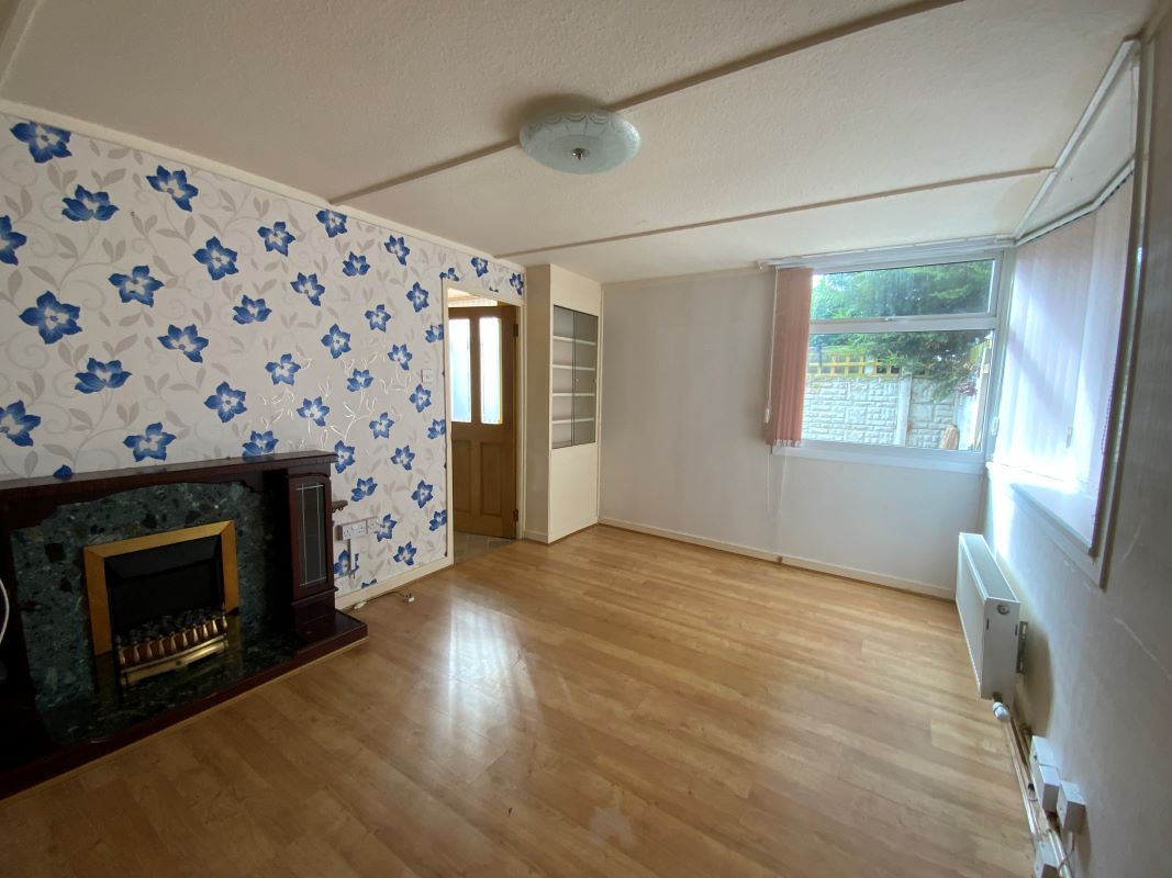 2 bedroom detached bungalow in Wolverhampton 