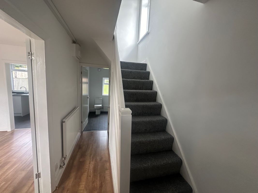 3 bedroom semi detached house in Oldbury