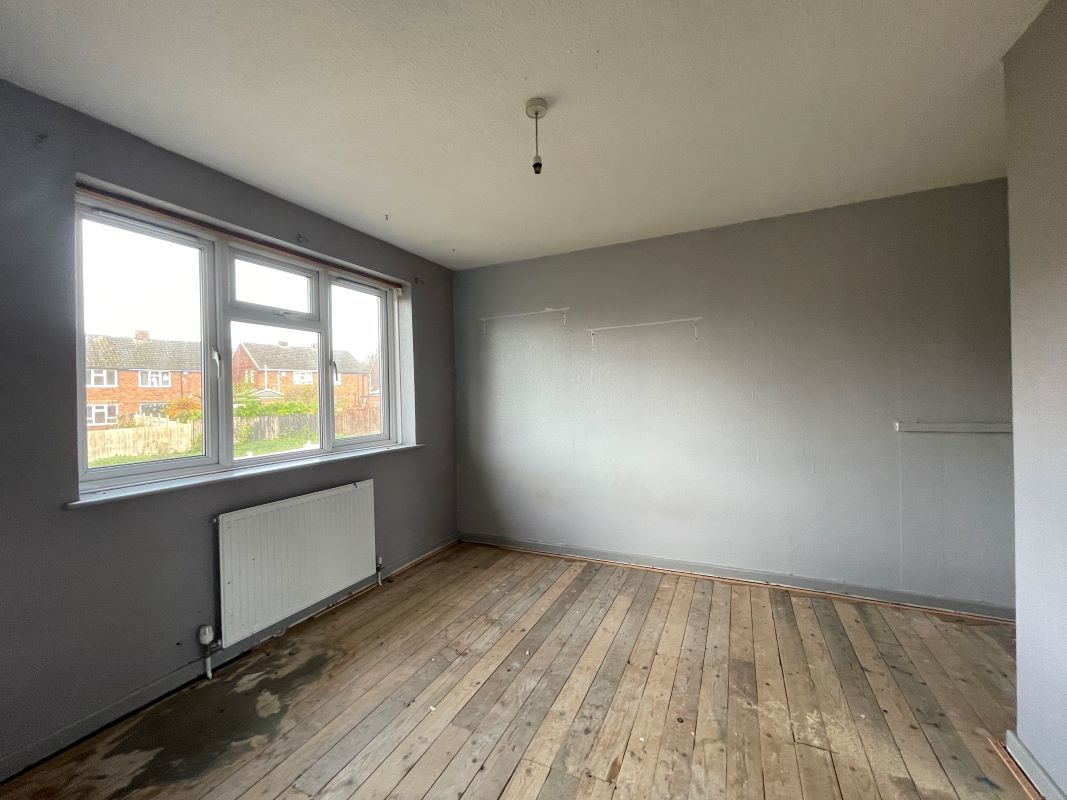 3 room semi detached house in Brierley Hill