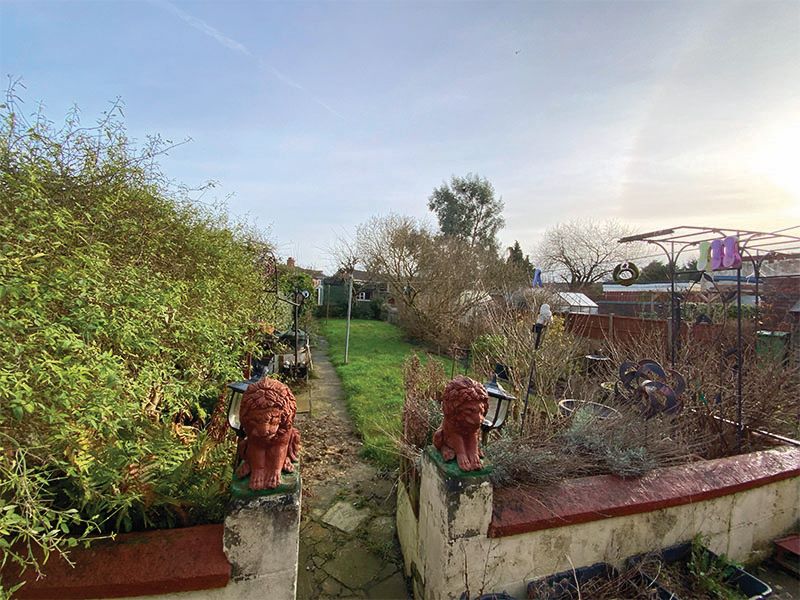 3 bedroom end terraced house in Halesowen