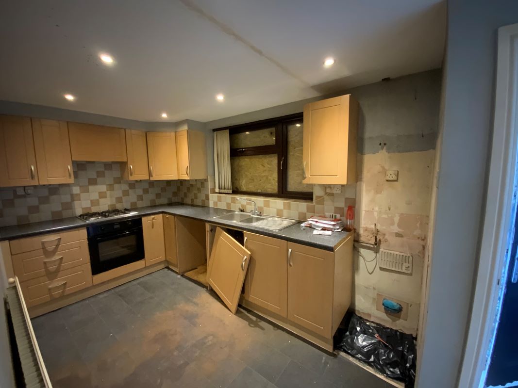 3 bedroom end terraced house in Walsall