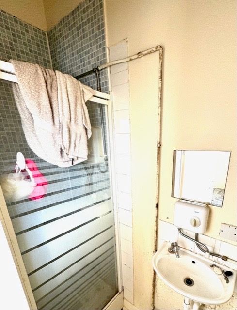 5 bedroom end terraced house converted into four apartments and one studio in Coventry
