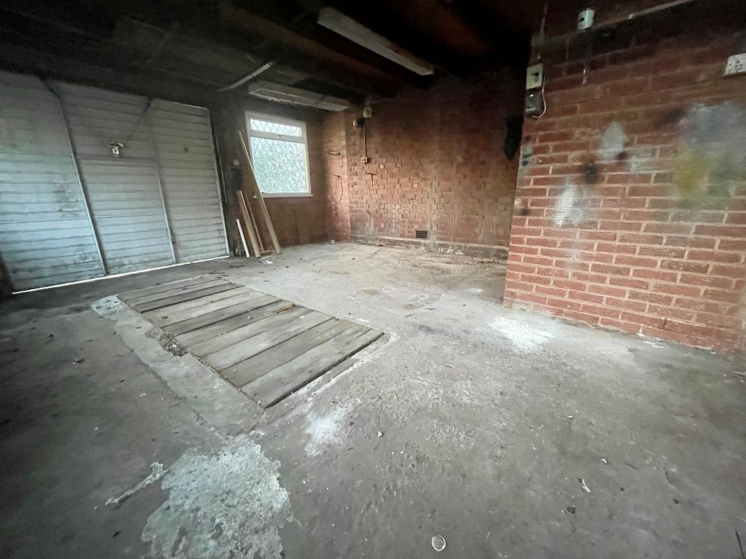 3 bedroom detached house in Oldbury