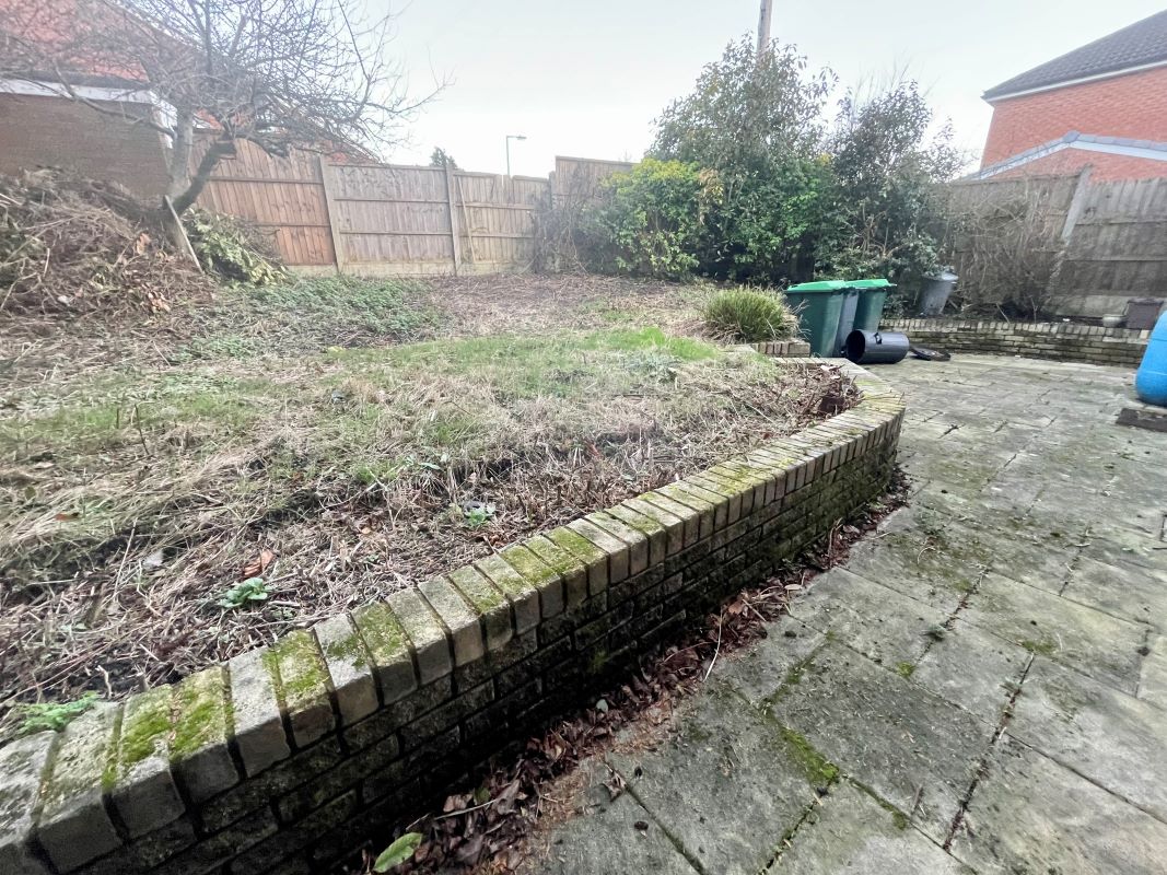 3 bedroom detached house in Oldbury