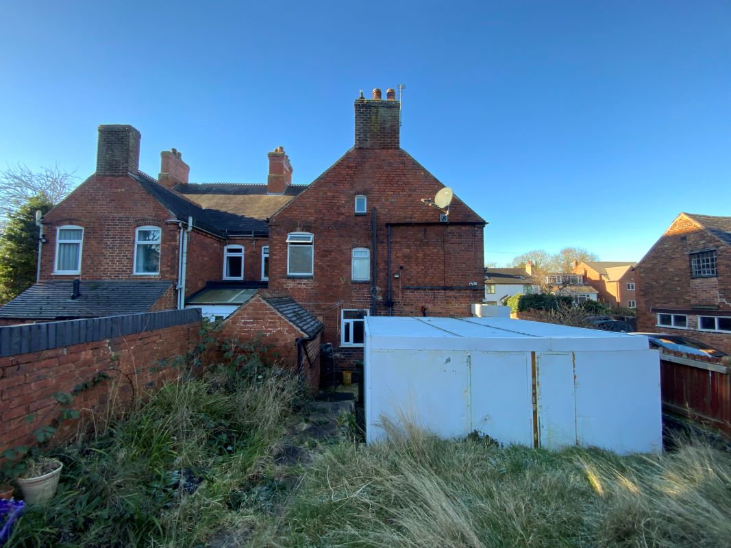 7 bedroom mixed use property in Swadlincote - Being offered on behalf of the LPA Receivers